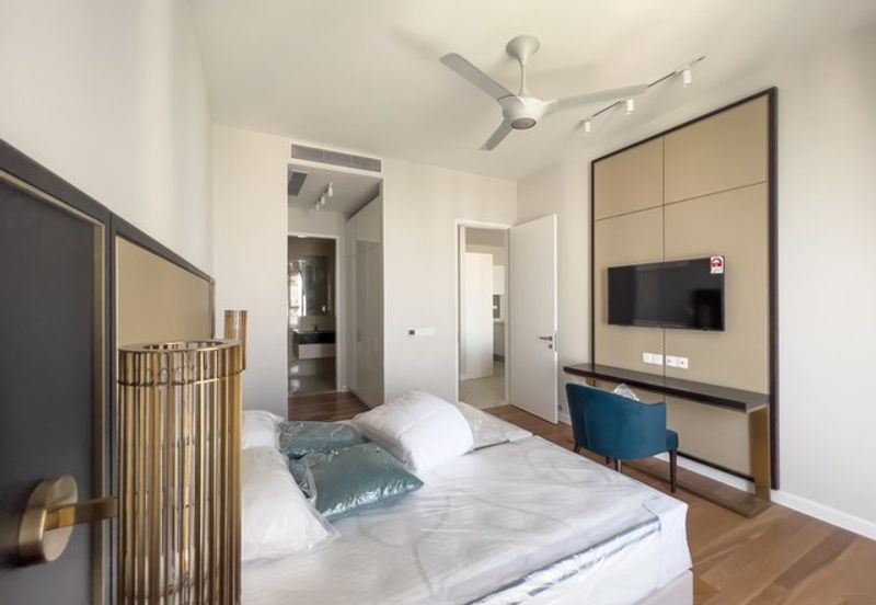 Pavilion Ceylon Hill