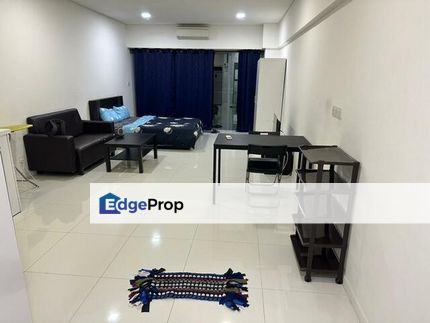 Mercu Summer Suites, , 