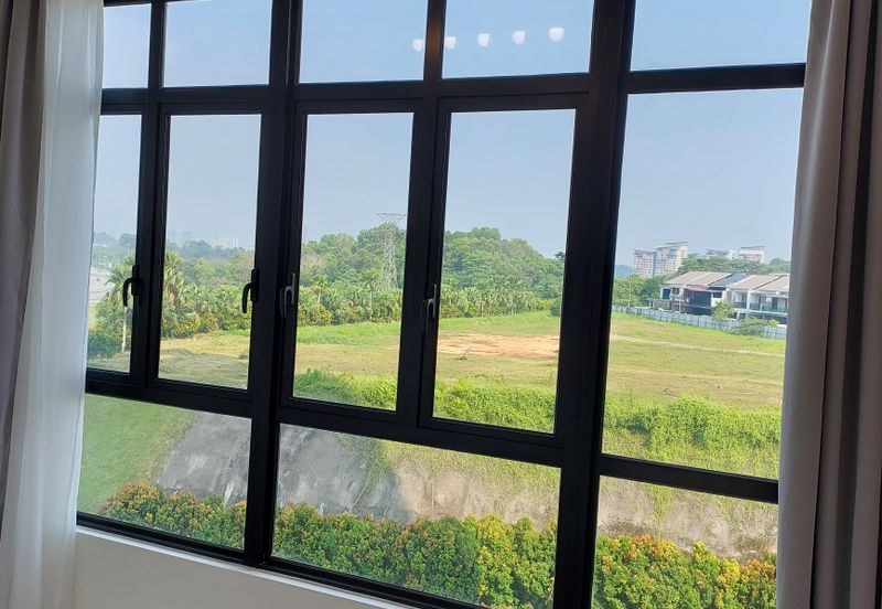 Zentro Residences @ 16 Sierra