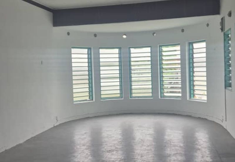 Single Storey Bungalow for Rent at Seksyen 5, Petaling Jaya