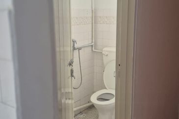 Single Storey Bungalow for Rent at Seksyen 5, Petaling Jaya