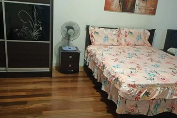 Six Ceylon (6 Ceylon)