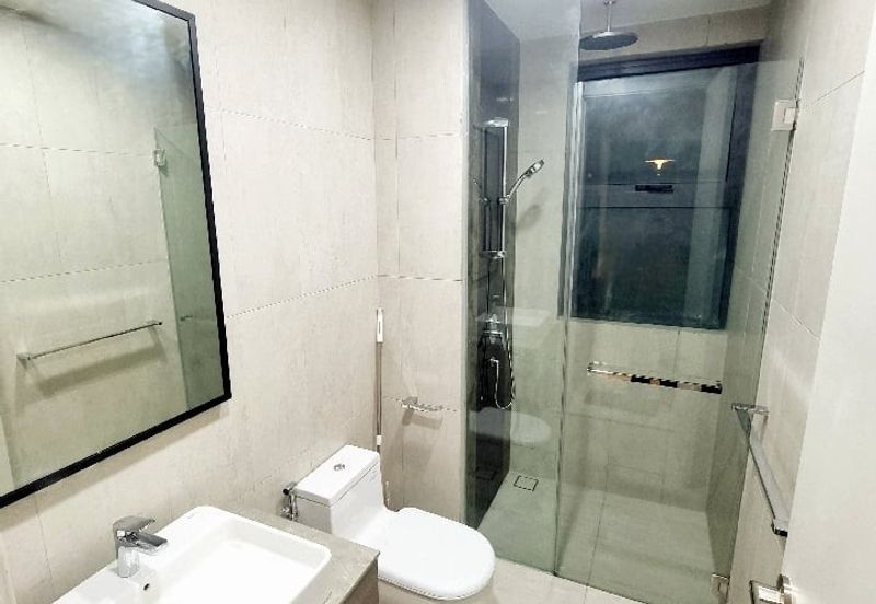 Datum Jelatek Residence