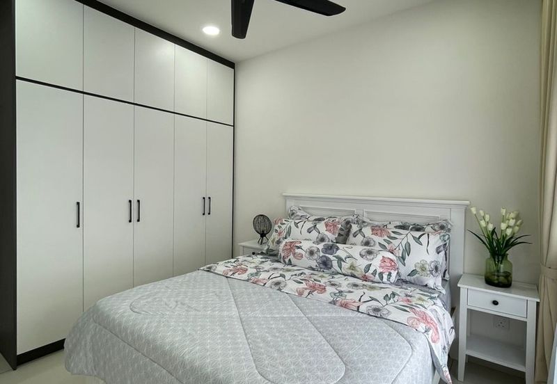 Kenwingston Platz Residence