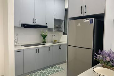 Kenwingston Platz Residence