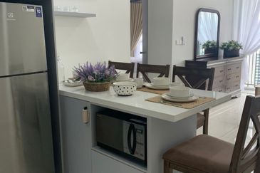 Kenwingston Platz Residence