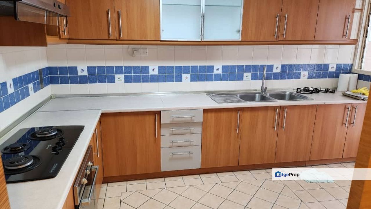 Kiaramas Sutera, Mont Kiara for Sale 3+1 BR Unit, Kuala Lumpur, Mont Kiara