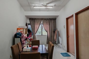 Shop Apartment Pandan Perdana, Ampang, Kuala Lumpur for Sale