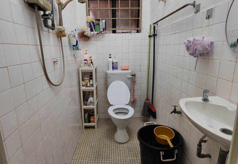 Shop Apartment Pandan Perdana, Ampang, Kuala Lumpur for Sale