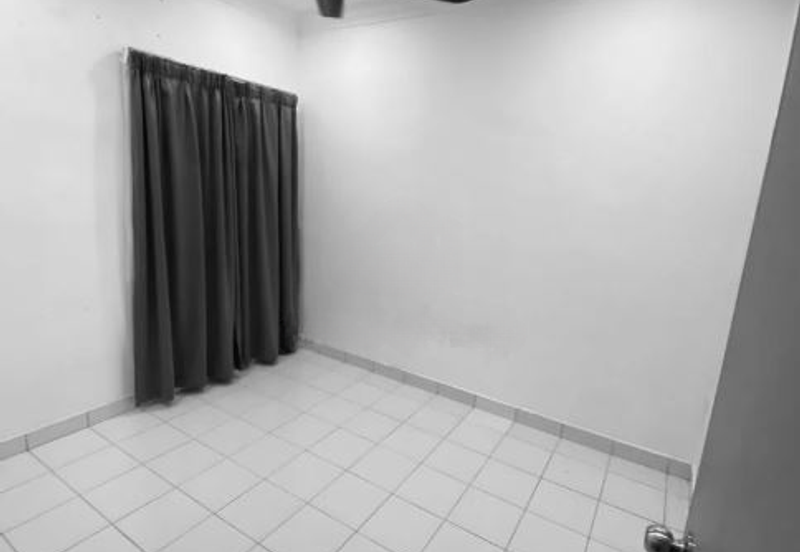 Hamton Townhouse, Kemensah, Taman Melawati for Rent 3 BR Unit