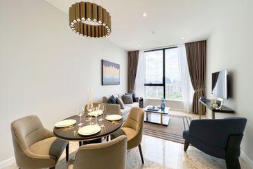 Pavilion Ceylon Hill