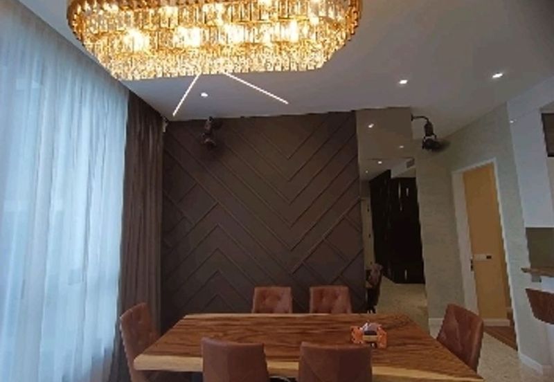 Pavilion Ceylon Hill