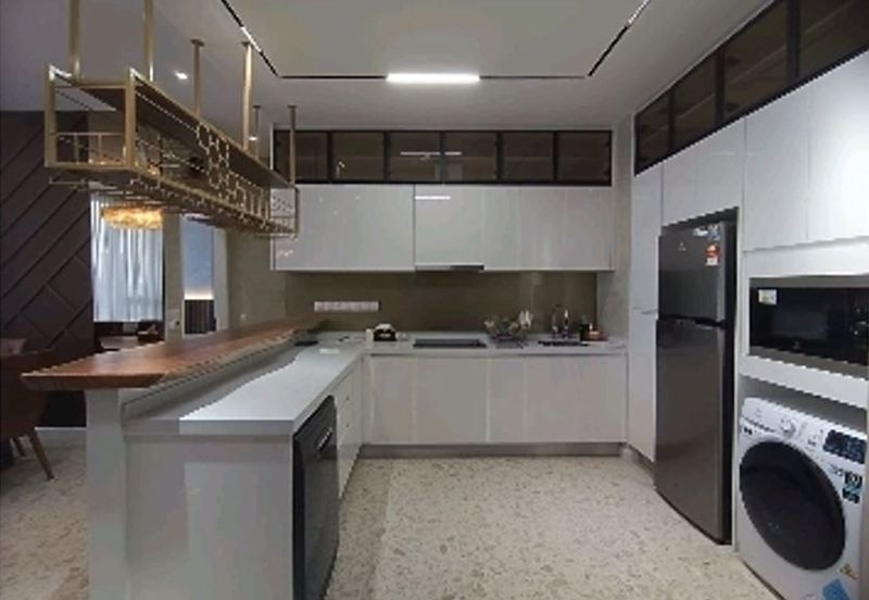 Pavilion Ceylon Hill