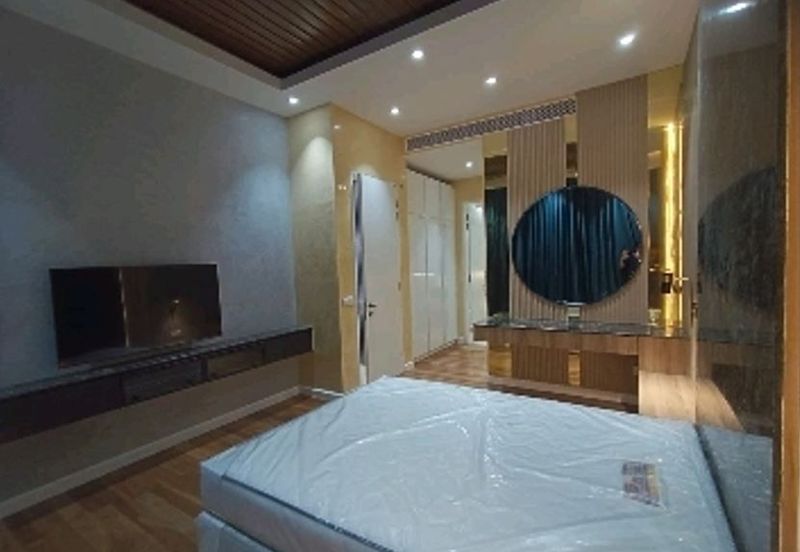 Pavilion Ceylon Hill