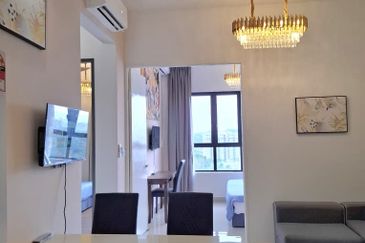 Zentro Residences @ 16 Sierra