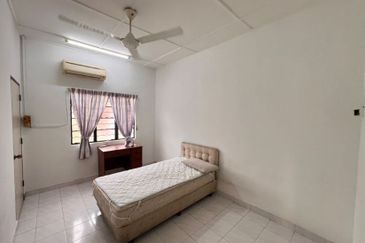 Seksyen 4, Petaling Jaya