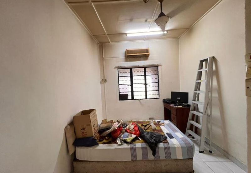 Seksyen 4, Petaling Jaya