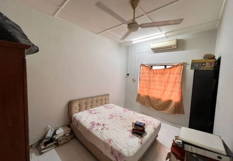 Seksyen 4, Petaling Jaya