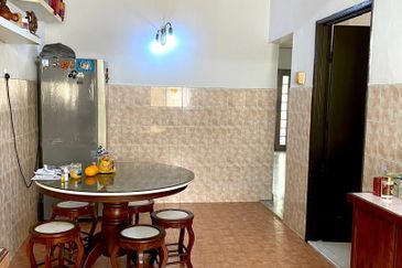 2-Storey Terrace House at Taman Cempaka Ampang for Sale