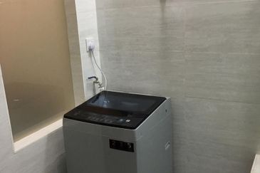 10 Semantan Suites (Sematan Avenue)