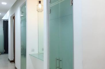 10 Semantan Suites (Sematan Avenue)