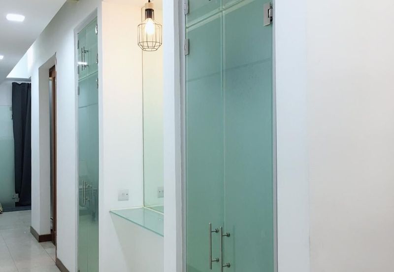 10 Semantan Suites (Sematan Avenue)