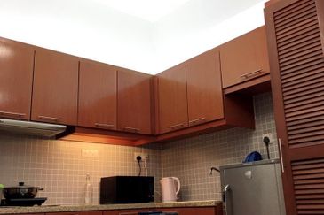 10 Semantan Suites (Sematan Avenue)