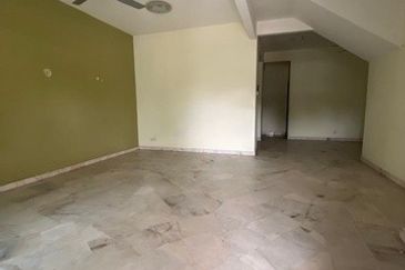 Tun Hussein Onn, Cheras