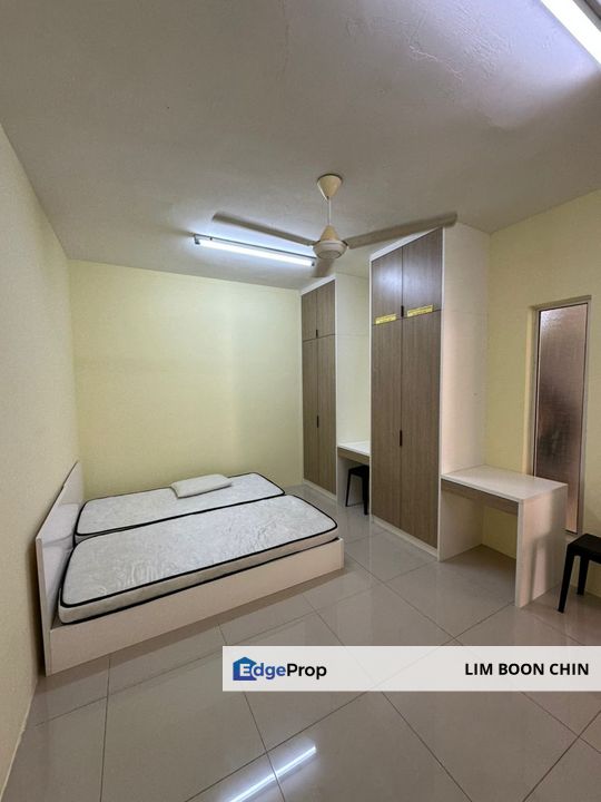 Platinum Lake PV16, Setapak Middle Room for Rent, Kuala Lumpur, Setapak