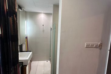 Dua Sentral Residential Tower