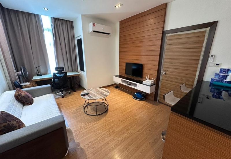 Dua Sentral Residential Tower