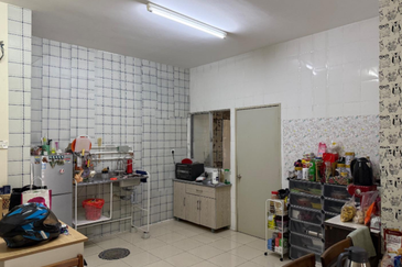 Platinum Hill Condo Pv8