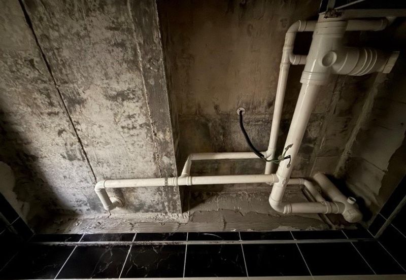 Platinum Hill Condo Pv8