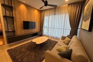 Aria Luxury Residence