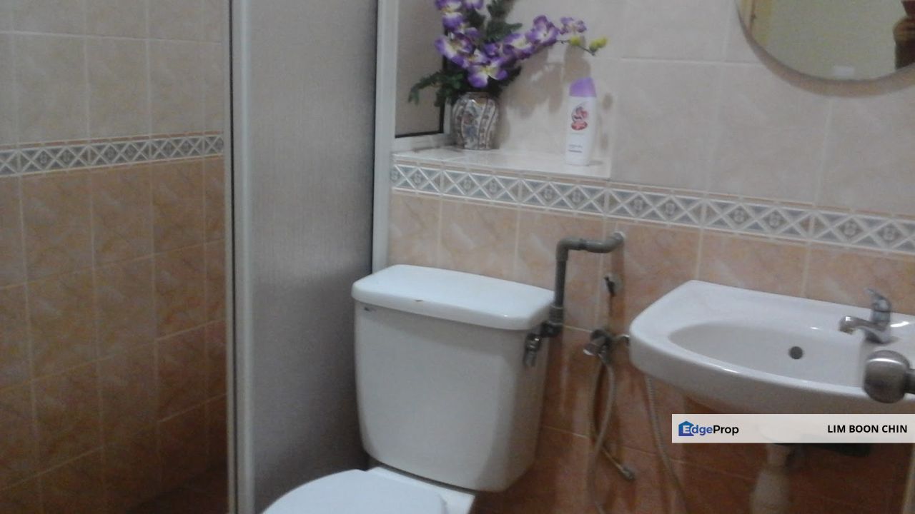 2-storey terraced house at Bukit Setiawangsa for Sale, Kuala Lumpur, Taman Setiawangsa