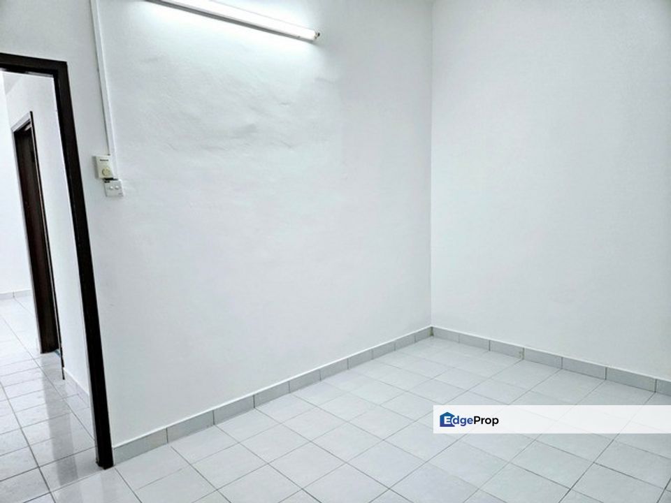 Pangsapuri Orchid, Taman Puchong Prima, , 