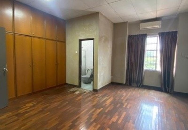 Tun Hussein Onn, Cheras