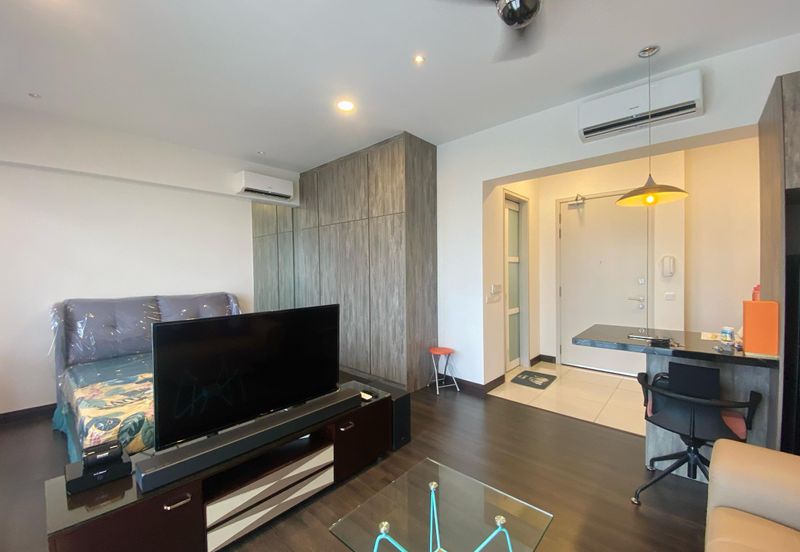 28 Boulevard (28 BLVD)