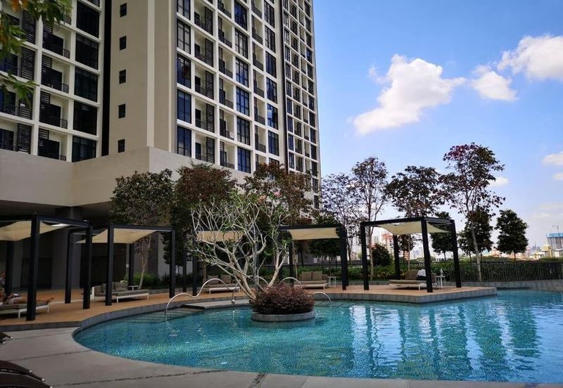 28 Boulevard (28 BLVD)