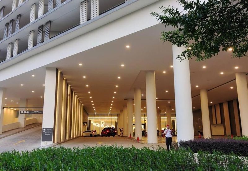 28 Boulevard (28 BLVD)