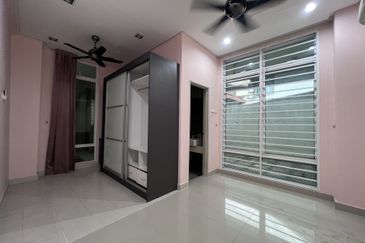 Avenue 6, Bandar Tun Hussein Onn