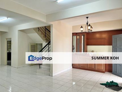 Taman Bukit Cheras 2 Storey Superlink Terrace FOR SALE! Freehold, well maintained, Super Long carporch!, Kuala Lumpur, Cheras