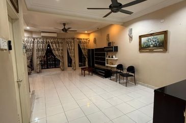 Bandar Tun Hussein Onn