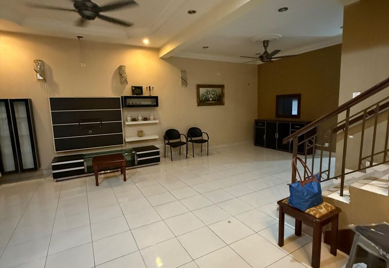 Bandar Tun Hussein Onn