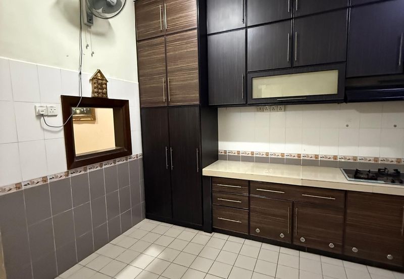 Bandar Tun Hussein Onn