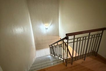 Bandar Tun Hussein Onn