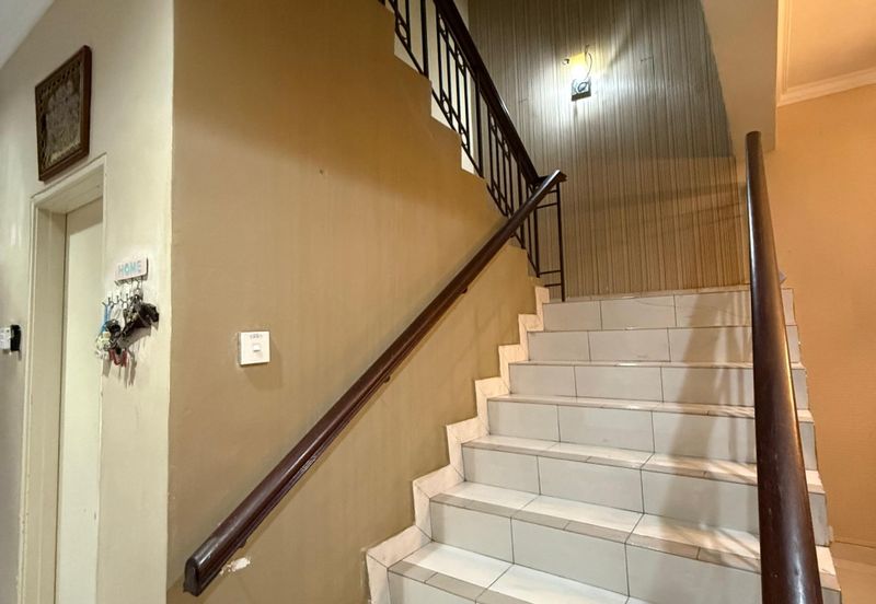 Bandar Tun Hussein Onn