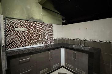 Bandar Tun Hussein Onn