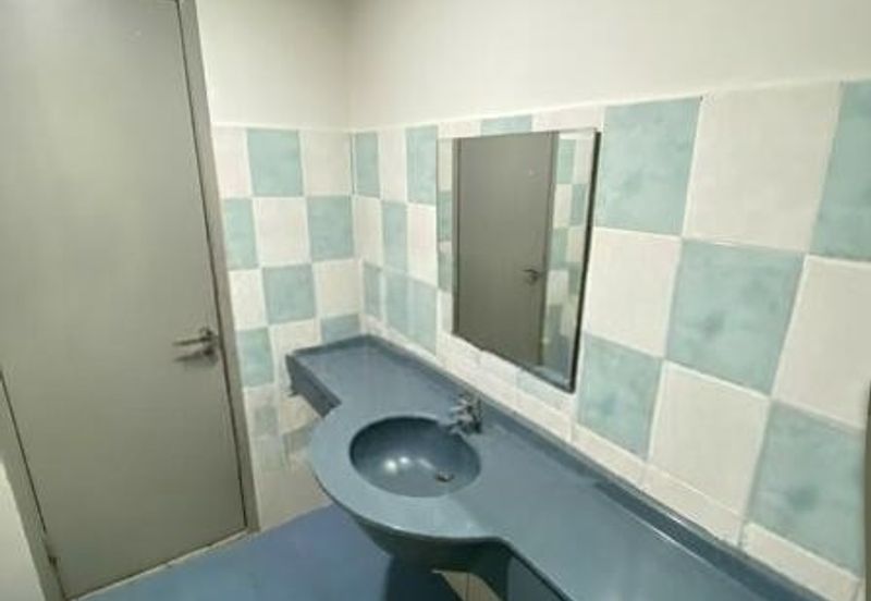 PV3 Platinum Hill Condominium