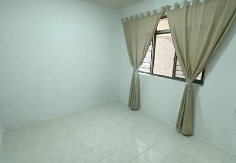 PV3 Platinum Hill Condominium